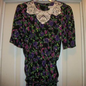 RETRO ROMANCE COQUETTE VINTAGE 80S 90S ROMANCE DRESS W LACE COLLAR 9/10